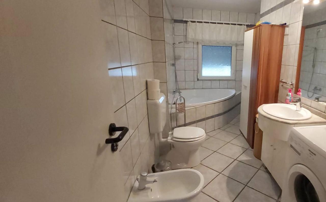 Monteur-, Ferienwohnung Mit Balkon In Hanau Bei Frankfurt Und Aschaffenburg Exterior photo