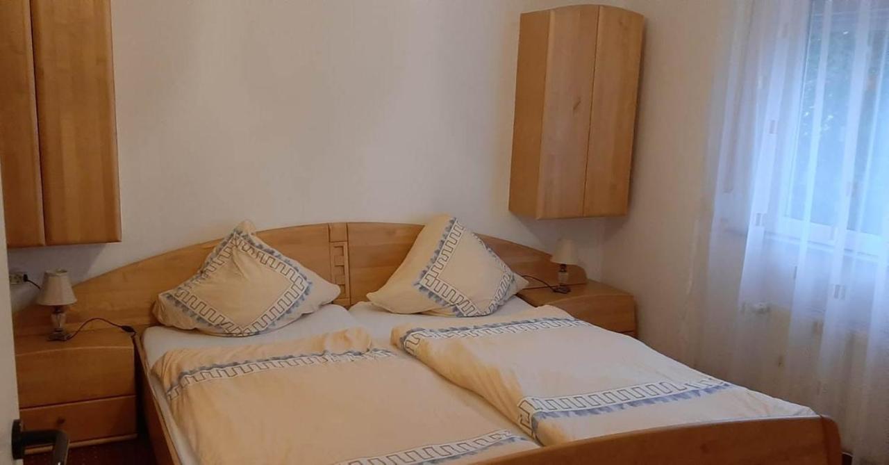Monteur-, Ferienwohnung Mit Balkon In Hanau Bei Frankfurt Und Aschaffenburg Exterior photo